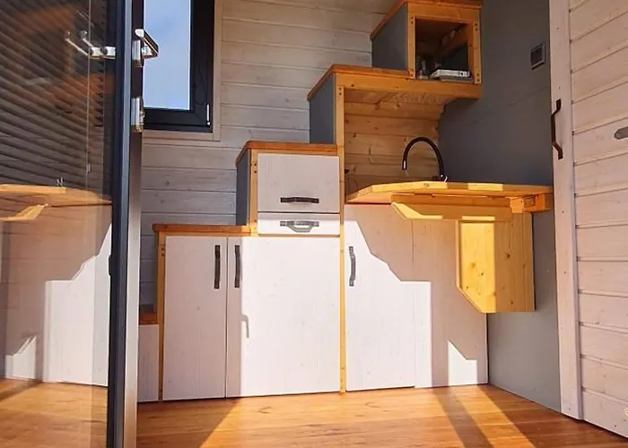 Tiny House Pod Tresni Дом отдыха Kaznejov
